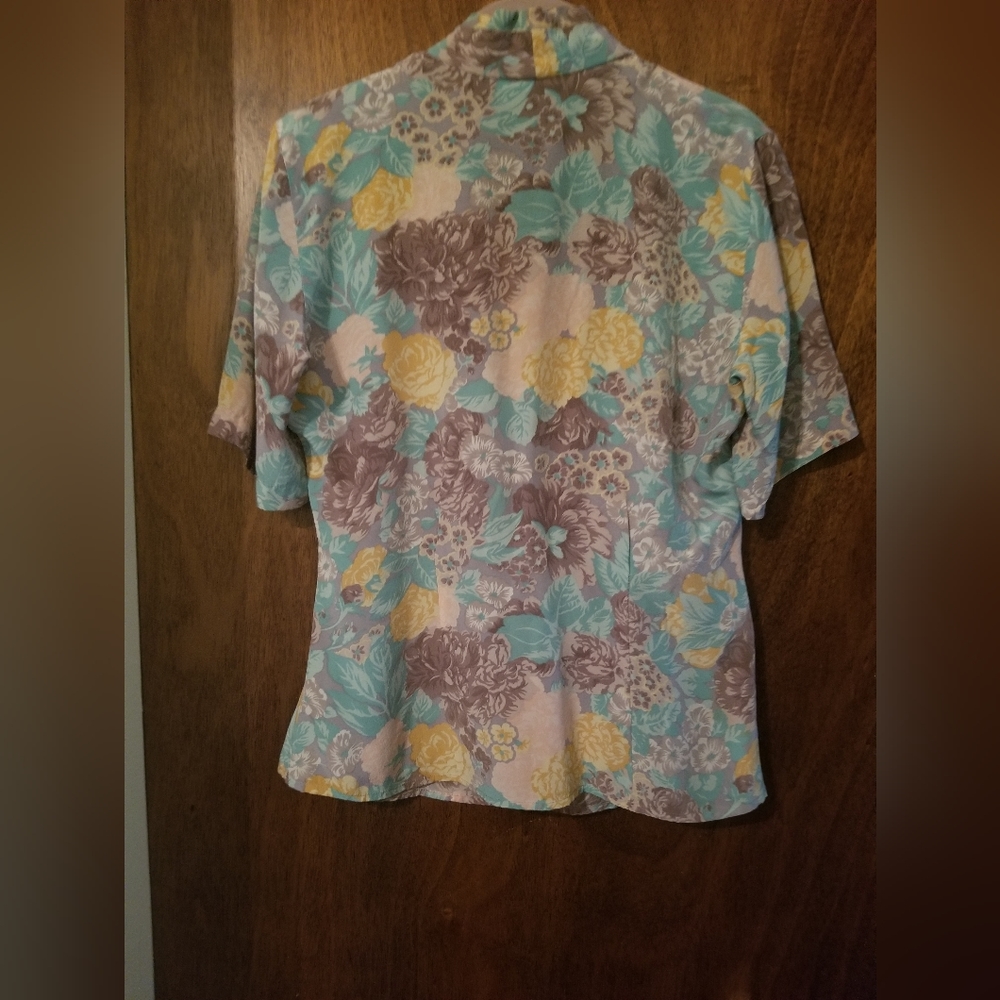 JH Collectibles, 100% silk, Size6, Floral, Pleated top,tapered waist